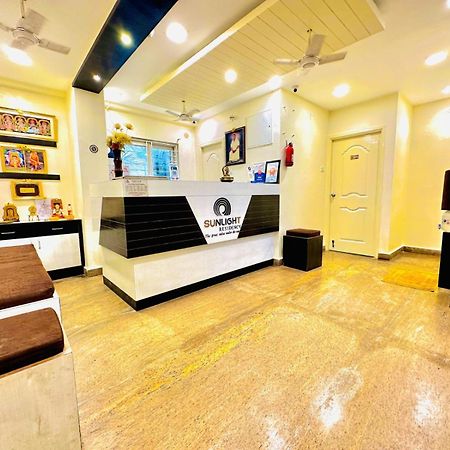 Sunlight Residency Hotel Ченай Екстериор снимка